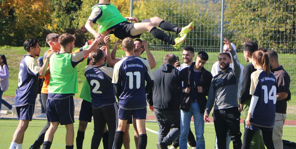 Sieg der Fachoberschüler nach Neunmeterschießen