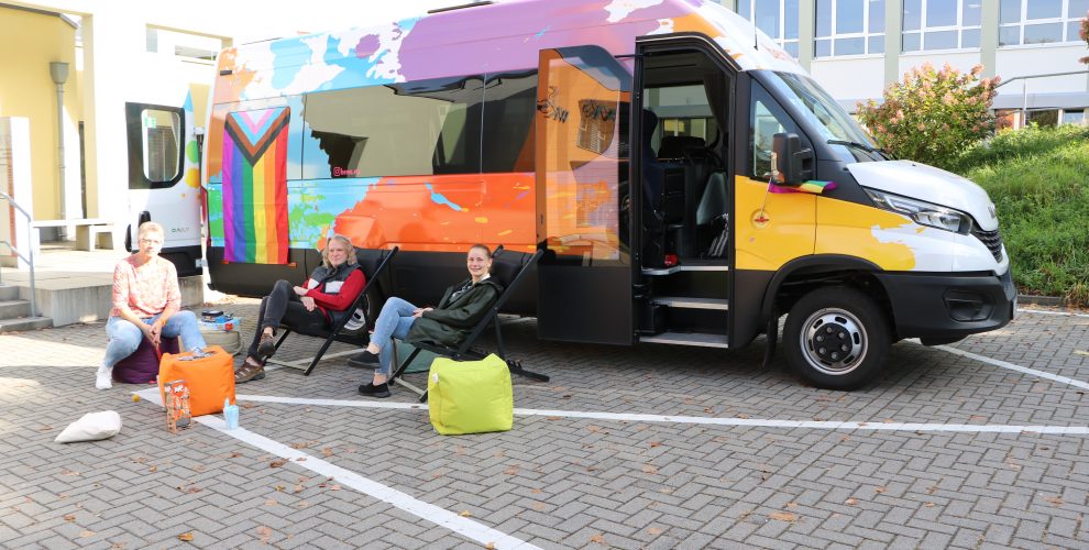 Das Begegnungsmobil machte an der WKS Station