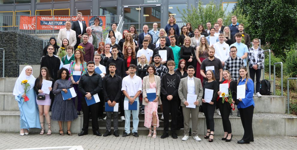 IHK und WKS verabschieden gemeinsam Verkäufer und Einzelhändler